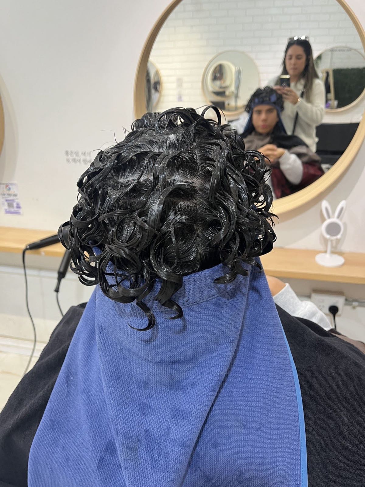 Defined curly perm